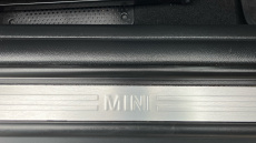 MINI Hatchback 1.5 Cooper Classic Premium 3dr Auto Petrol Hatchback